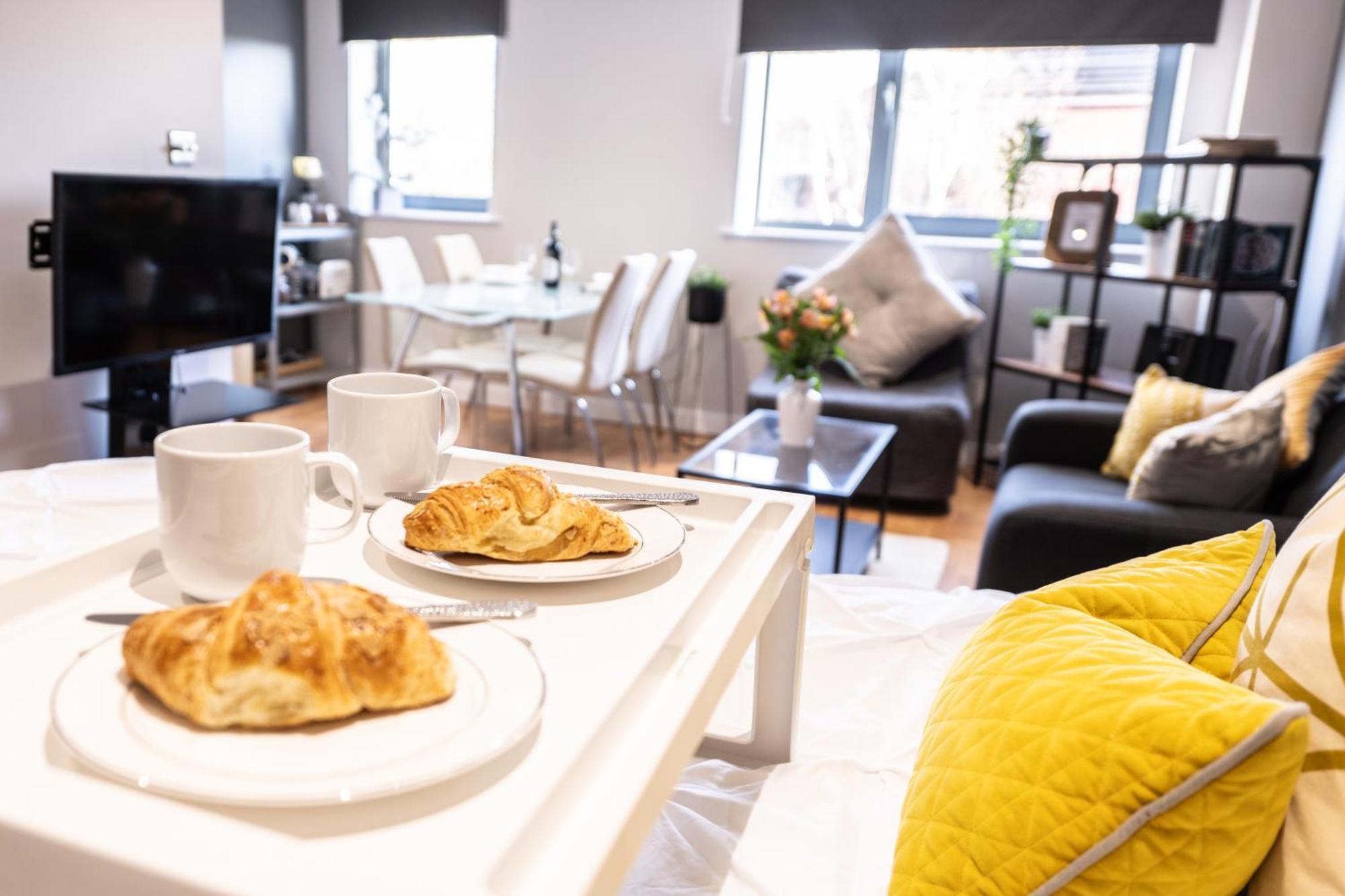 Perfectly Located City Centre Studio Apartment - West One With Free Wifi, Gym Access, Netflix Σέφιλντ Εξωτερικό φωτογραφία